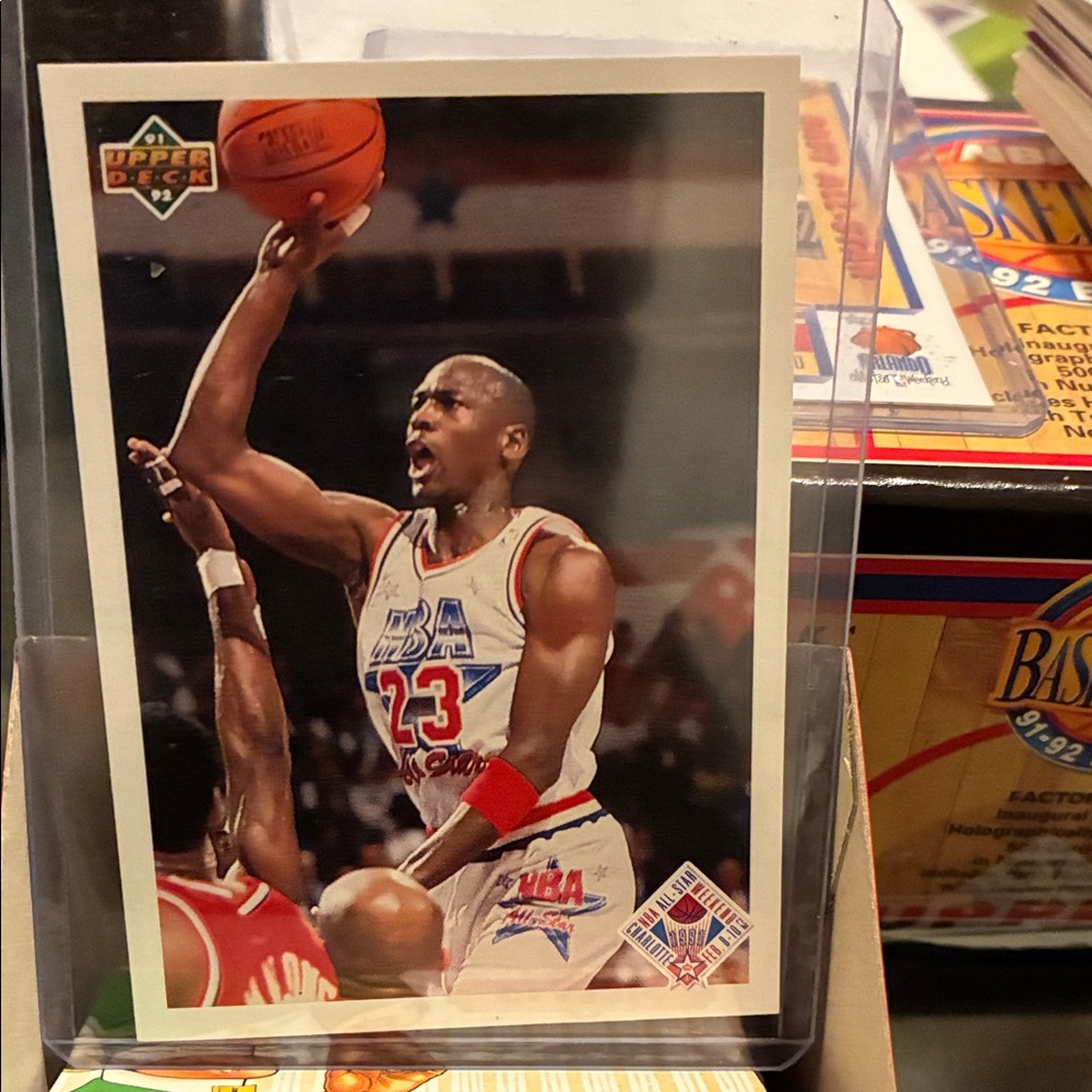 Upper Deck Basketball Trading Card